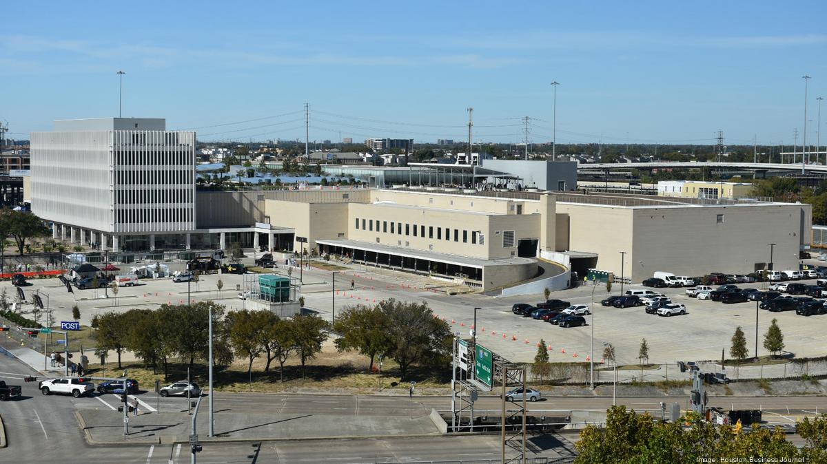 Lovett Commercial's Post Houston mixeduse complex opens Houston