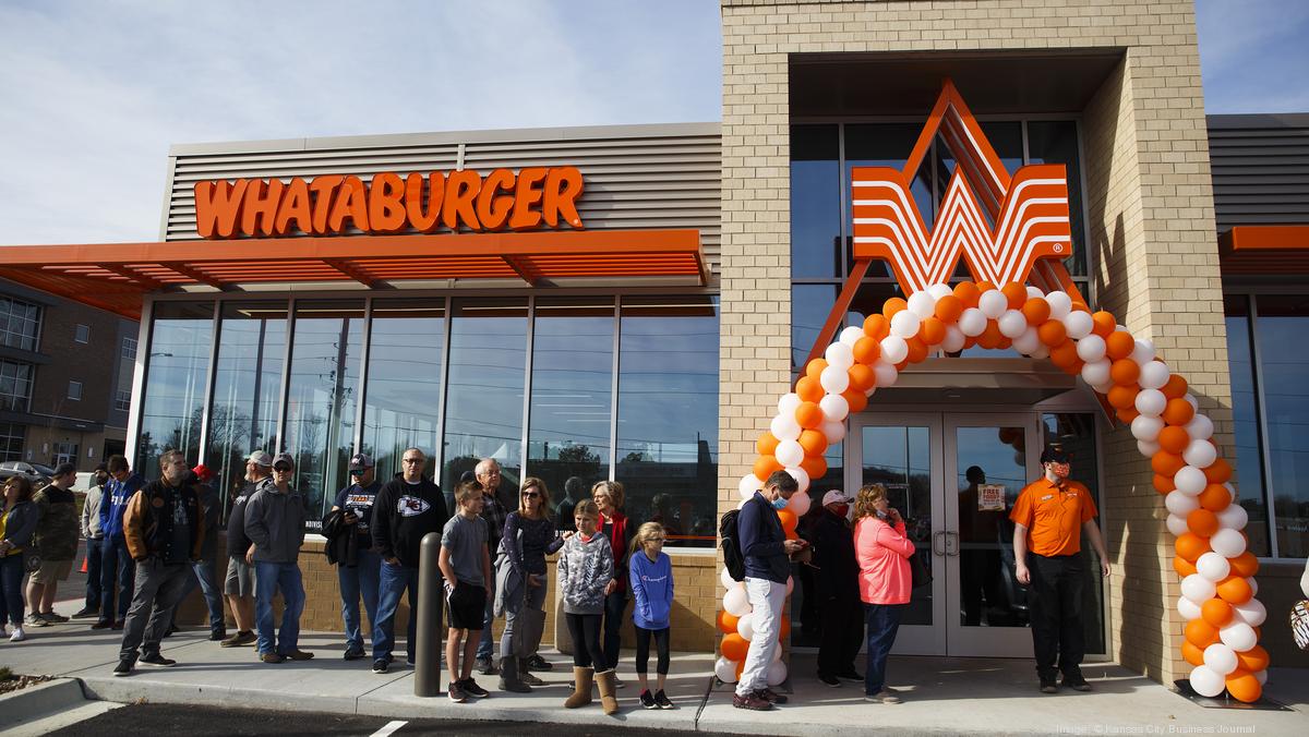 PHOTOS: Whataburger opens first restaurant in Kansas City area - Kansas  City Business Journal