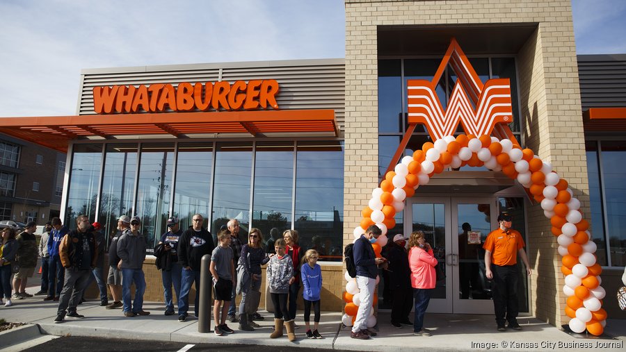 Patrick Mahomes' first Whataburger opening next week in KCK