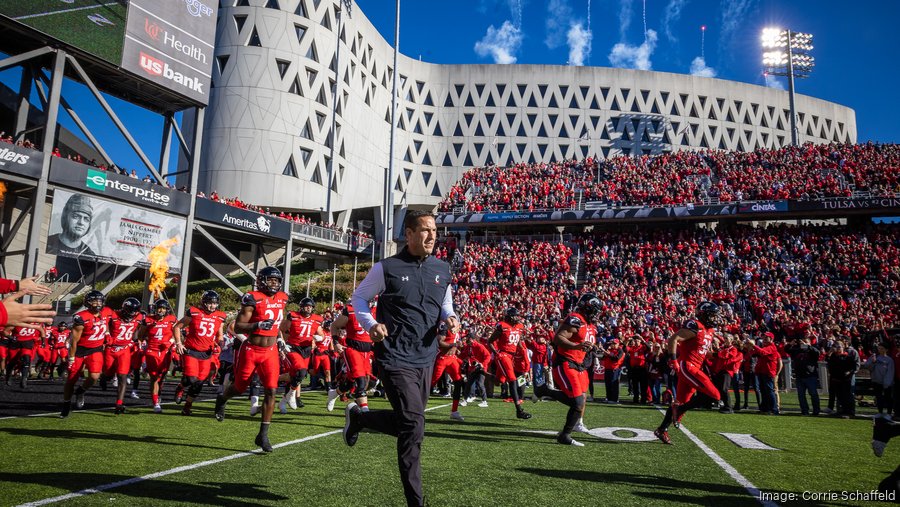 Cincinnati athletics reveals new red uniform line