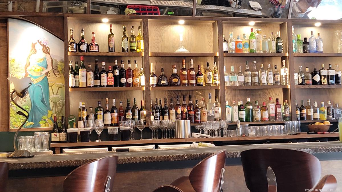 Darling's cocktail bar opens on Bardstown Road in the Highlands