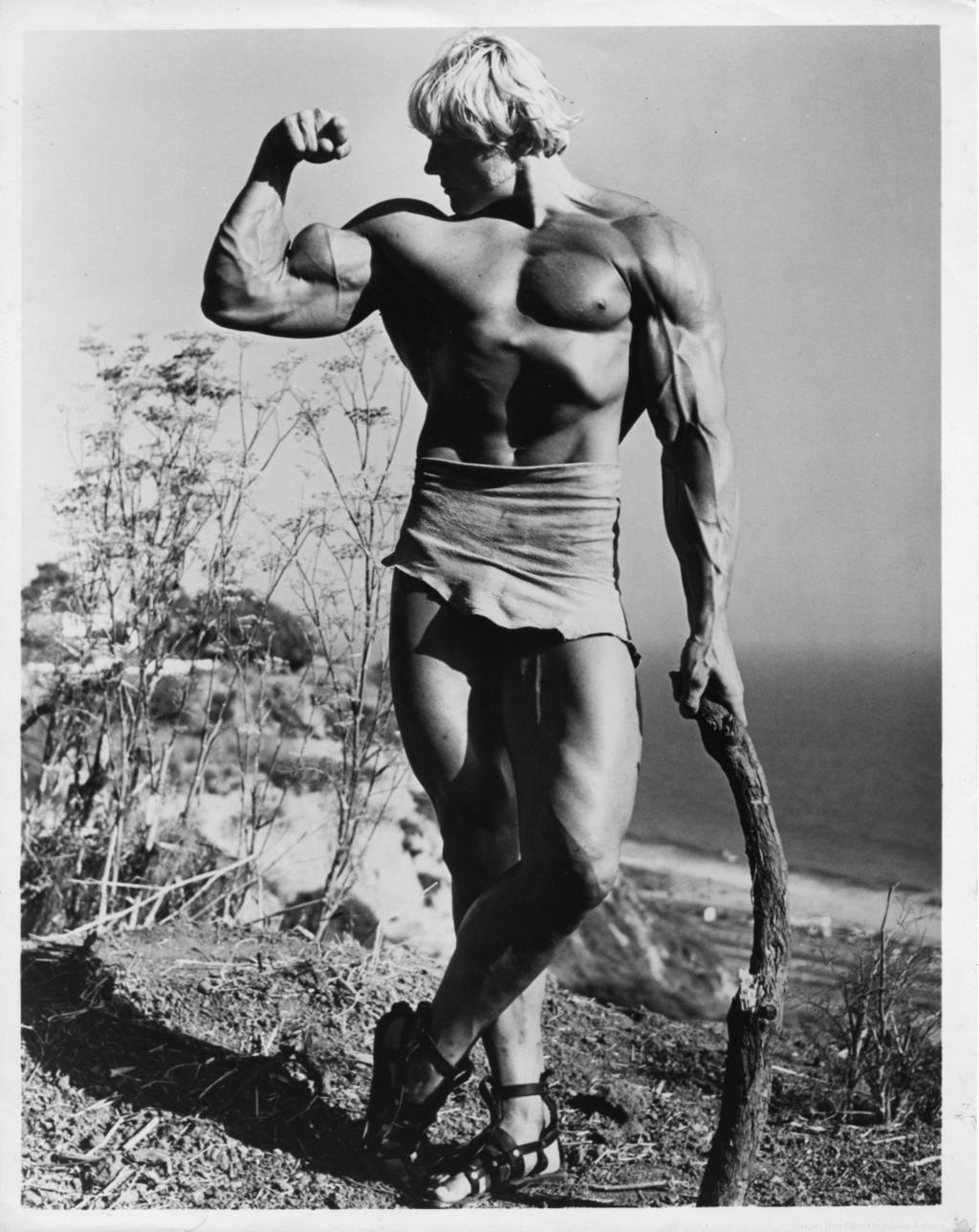 Famed bodybuilder and Santa Cruz businessman Dave Draper dies at