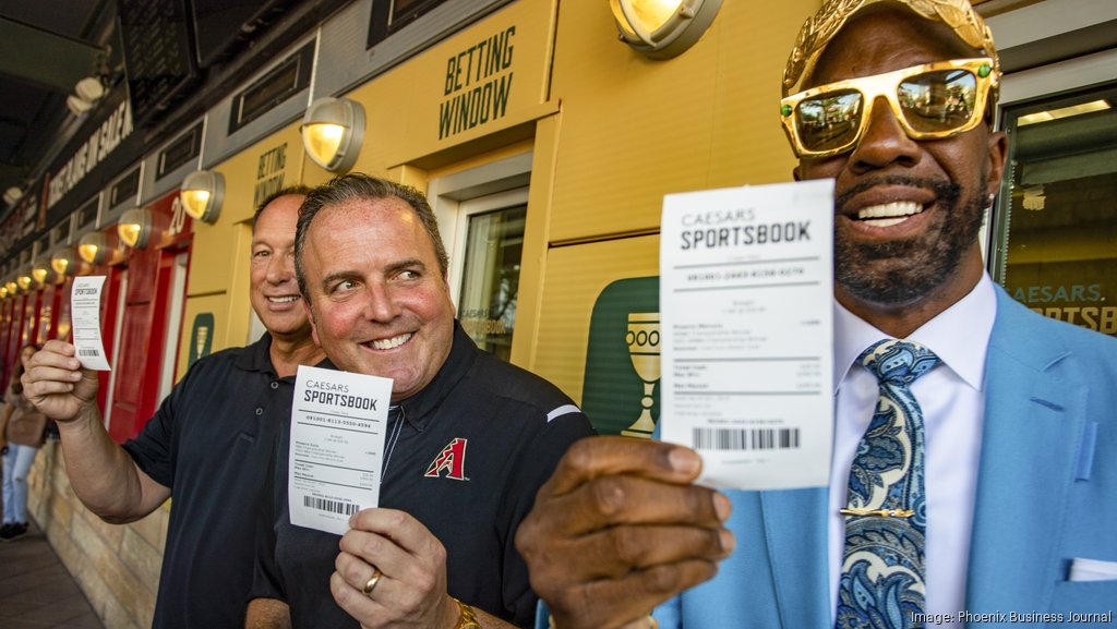 Doug Ducey on X: The BetMGM Sportsbook is now at State Farm