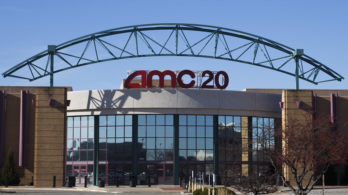 AMC wraps up public offering, raises $325.5M to help it ‘survive and ...