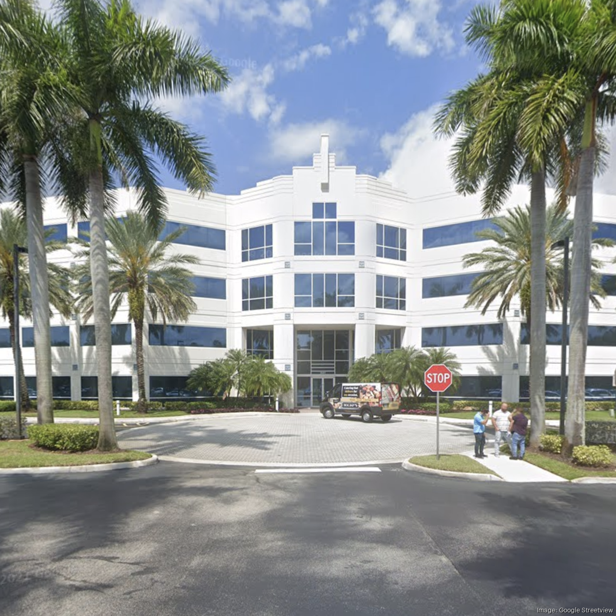 Sawgrass Square - Southeast Centers