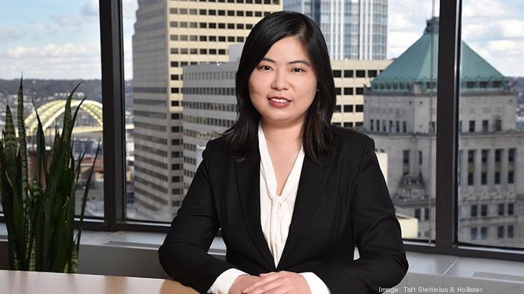 Junru Zhao is an associate at Taft Stettinius & Hollister.