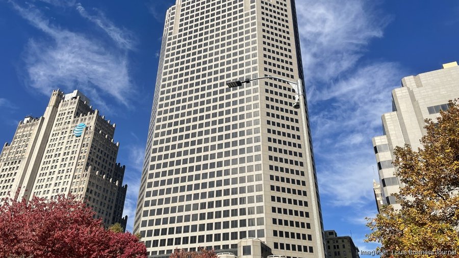 AT&T tower in downtown St. Louis has a new owner - St. Louis Business ...