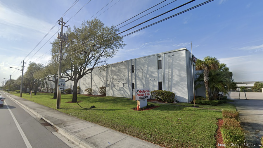 Tucker Enterprises sells Dolphin Carpet & Tile showroom in Deerfield