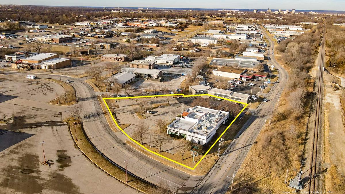 Topeka property auction benefitting Wichita Community Foundation set to