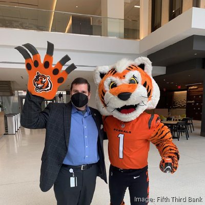 Fifth Third spent nearly $3 million to sponsor Bengals last year -  Cincinnati Business Courier