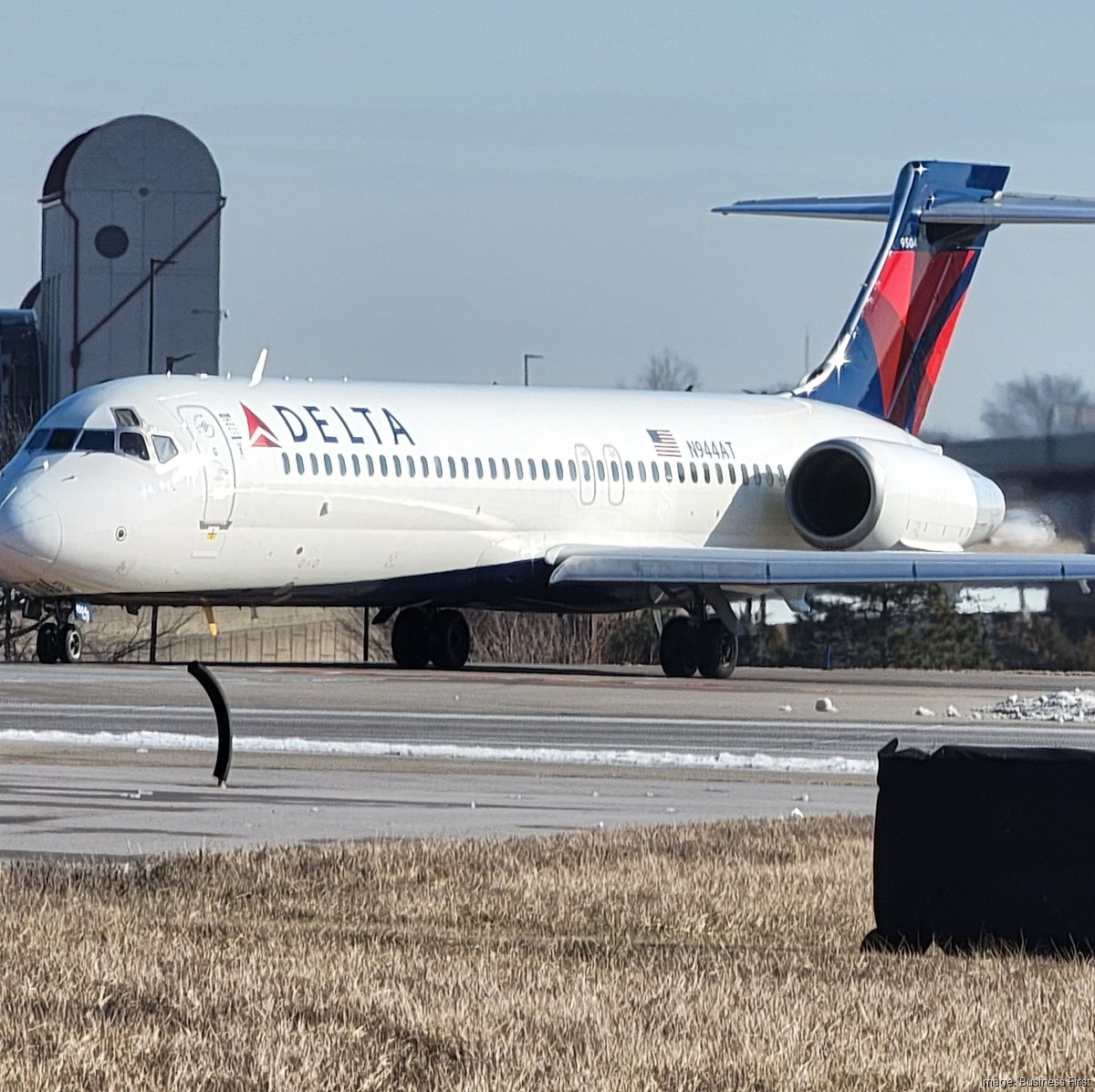 Plane slides off runway at Bowman Field