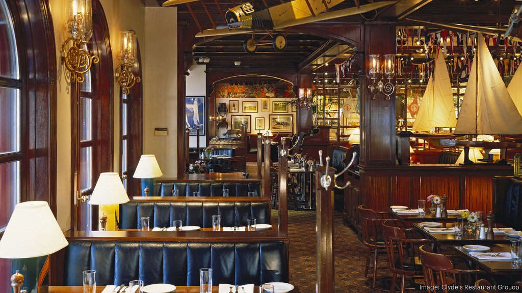 Old Ebbitt Grill Blue T-Shirt – Clyde's Restaurant Group