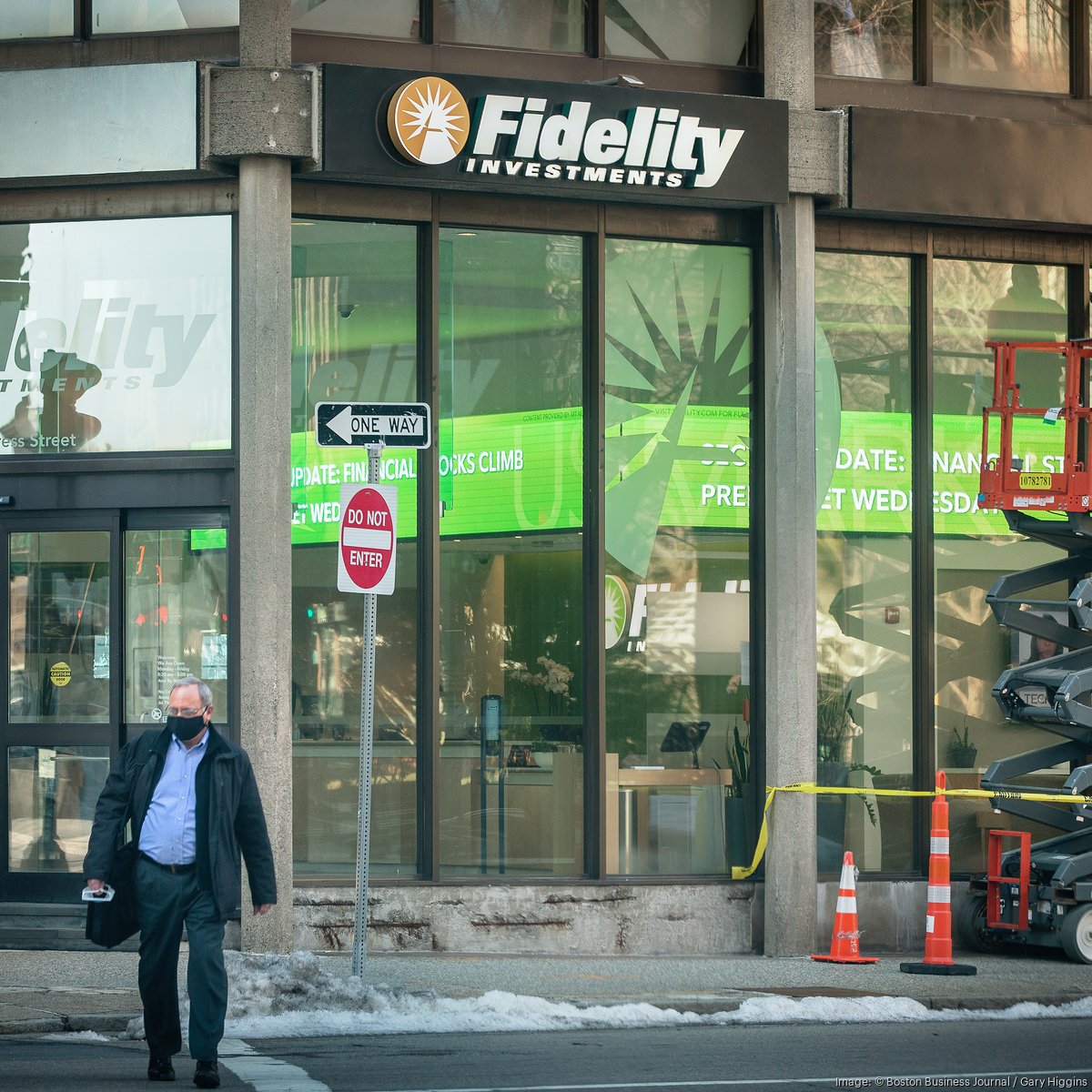Fidelity Customers Blocked from Accounts by 'Tech Issue' on Website - WSJ