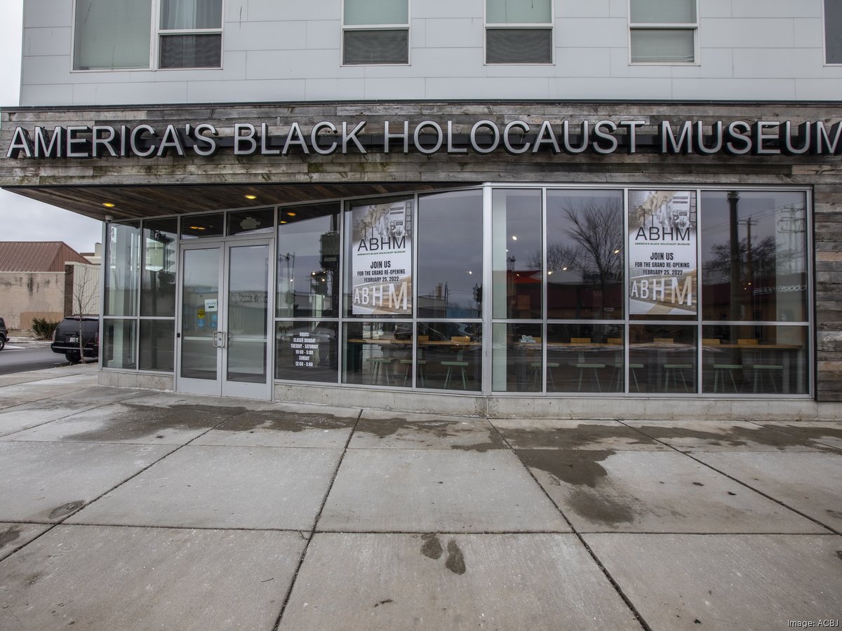 What is a Griot? - America's Black Holocaust Museum