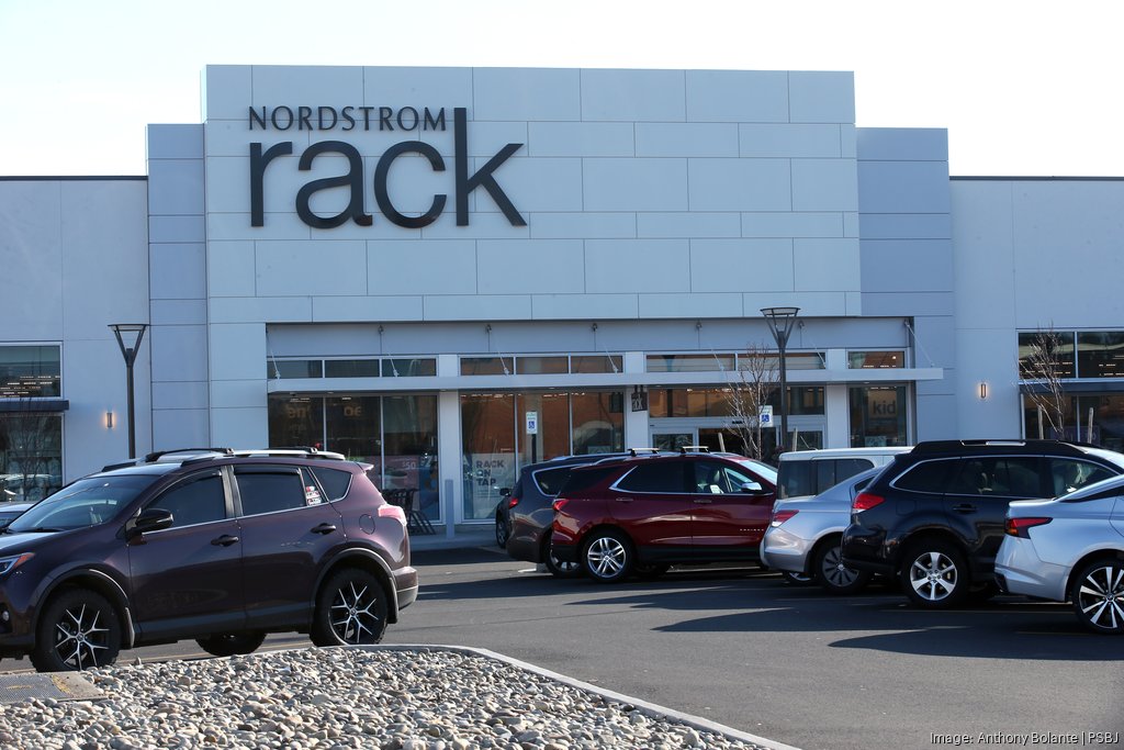 The Best and Worst Nordstrom Racks in the Seattle Area