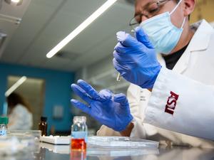 Arizona State University —&nbsp;Life sciences jobs growth ranking is more good news for Arizona economy —&nbsp;Client submitted