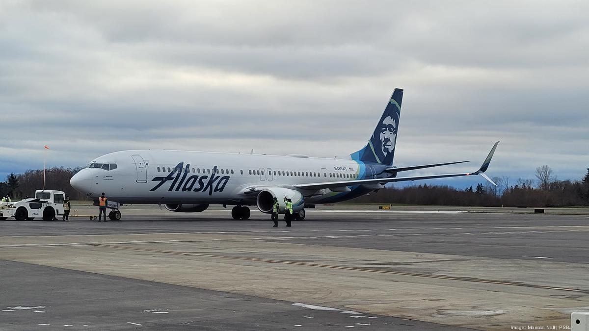 Alaska Airlines brings Boeing 737 service to Snohomish County's Paine