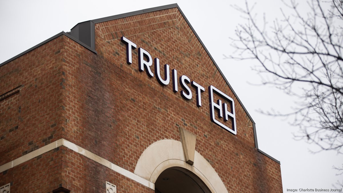 Truist posts drop in profit as it plans significant costcutting