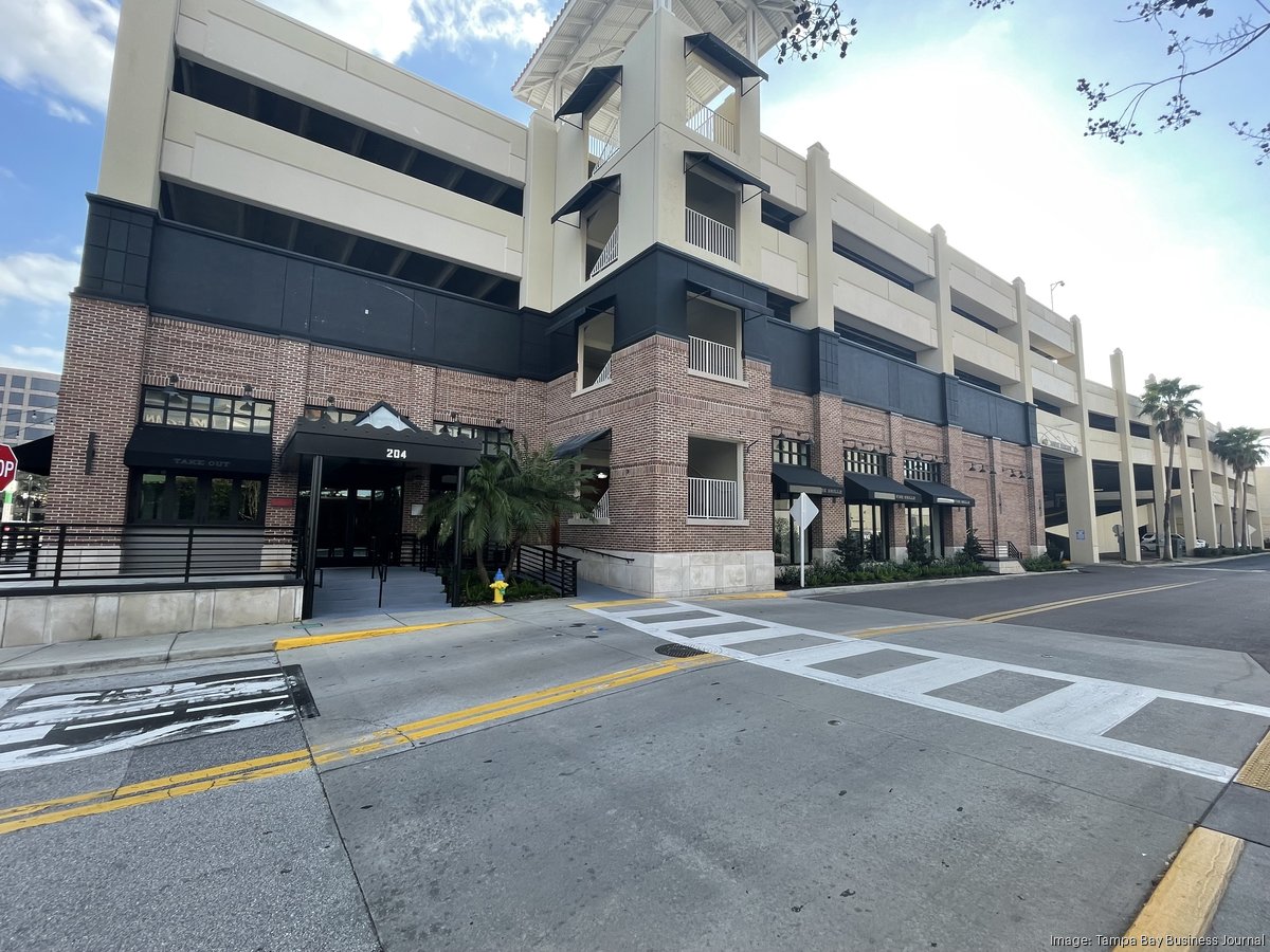 Retail and Dining Destination Design, Westshore Plaza in Tampa, FL