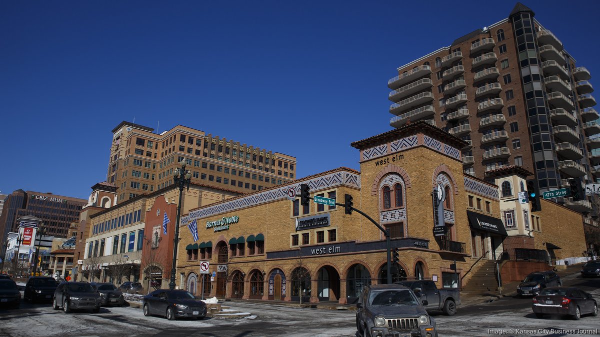 Country Club Plaza owner defaults on nearly 300M loan from Nuveen