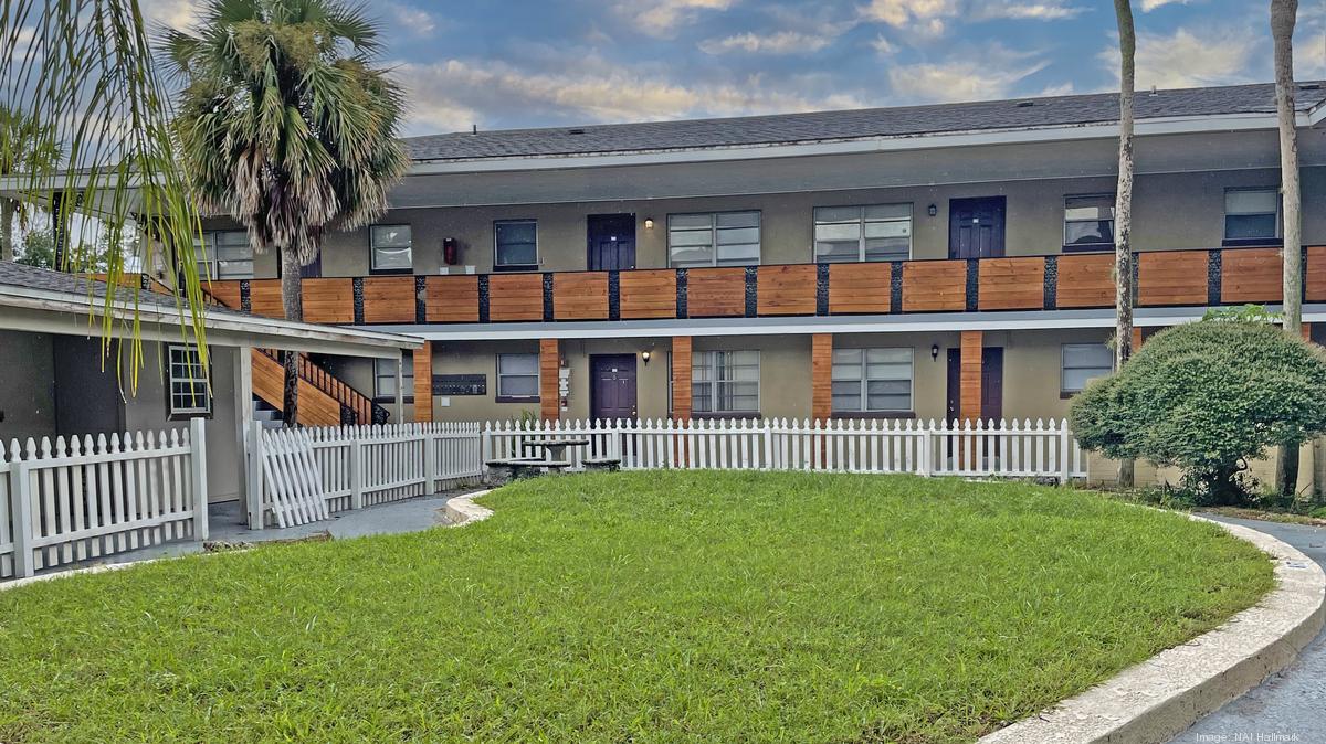 Palms of Arlington Apartments sold for more than 2 million