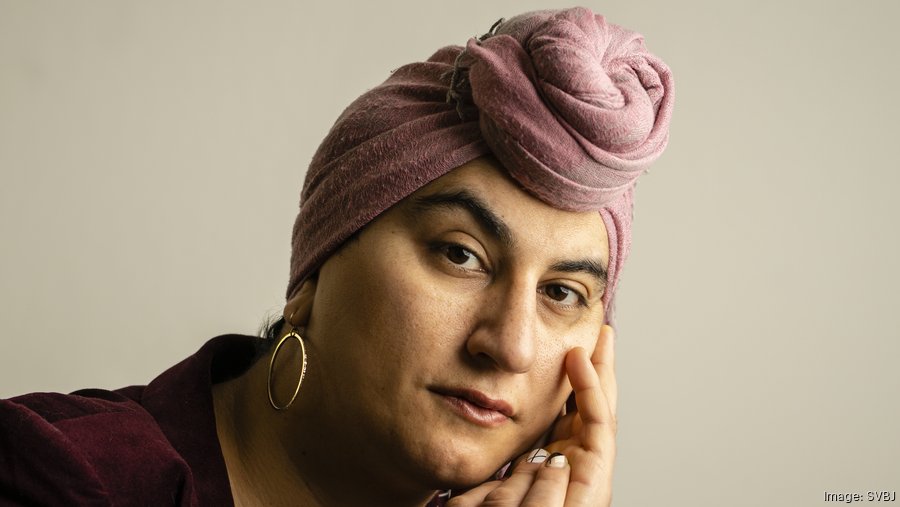 Alex Hanna Former Google AI researcher Alex Hanna says she quit because of racism