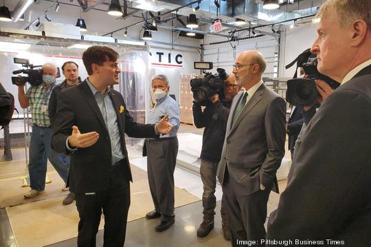 Gov. Wolf tours Astrobotic's North Side headquarters