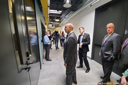 Gov. Wolf tours Astrobotic's North Side headquarters