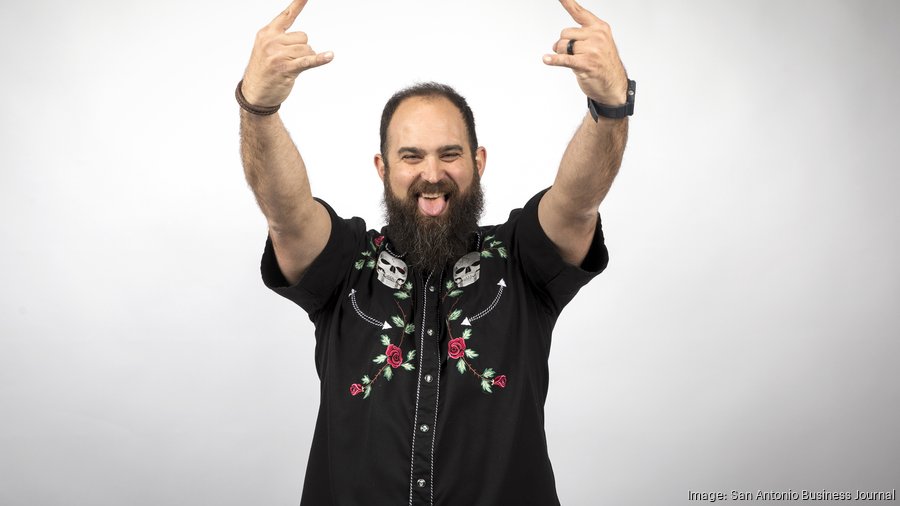 40 Under 40 Nicholas Lopez, The Bubble Bath Car Wash San Antonio Business Journal