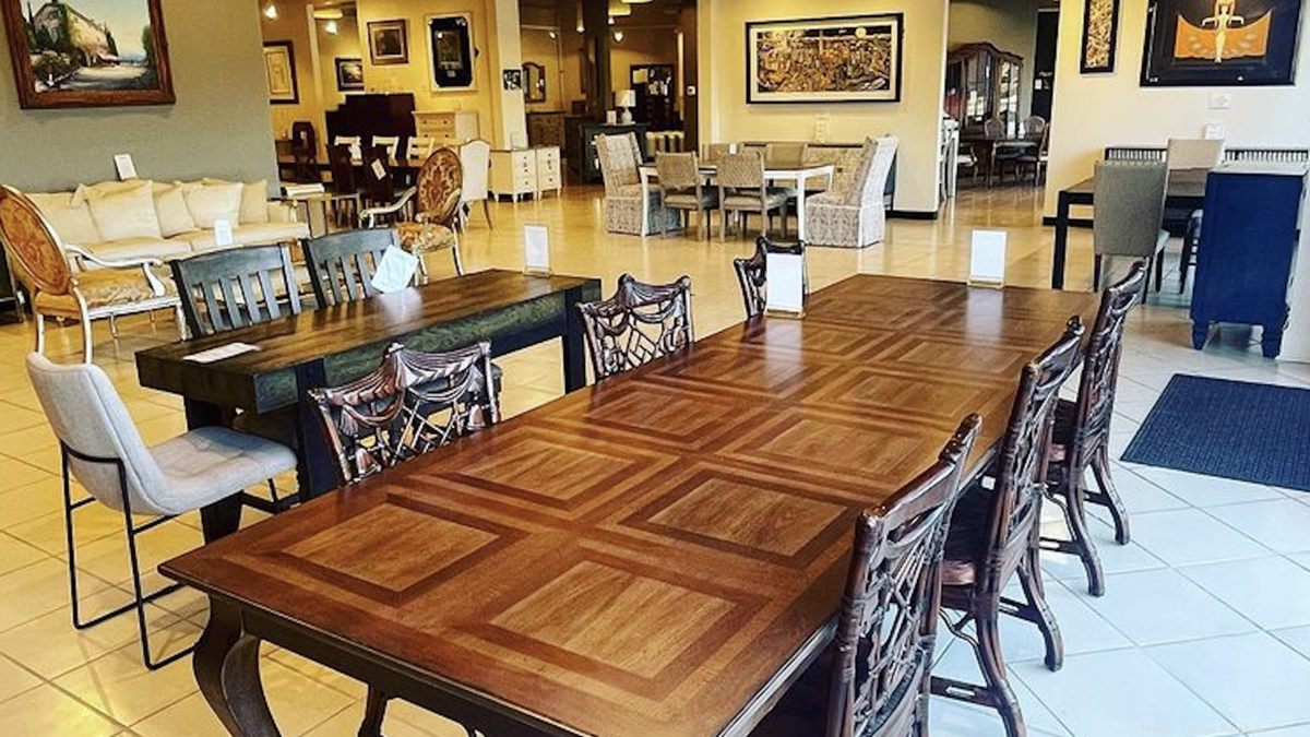 Flipsies Furniture opens in Hoover despite supply chain issues