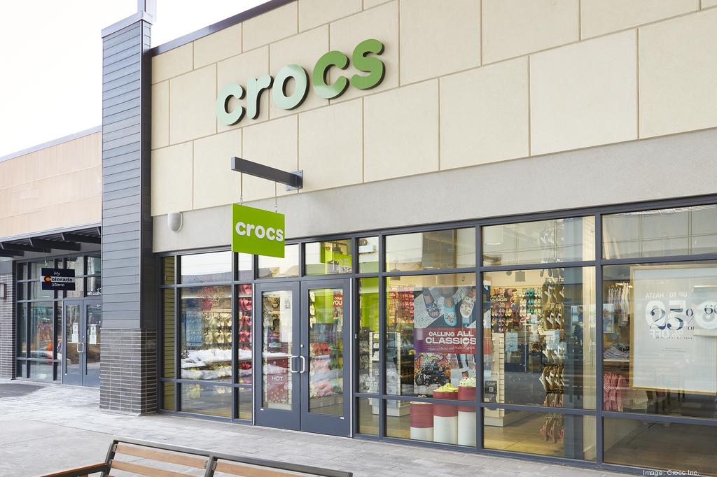 Crocs deals outlet tampa