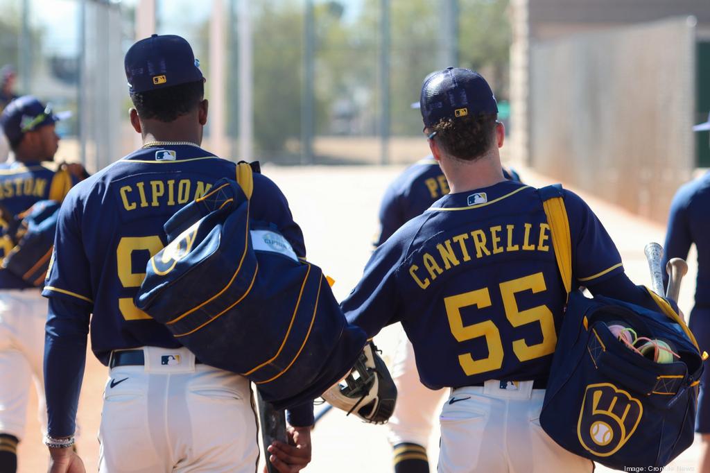 Hope bats a thousand in Cactus League