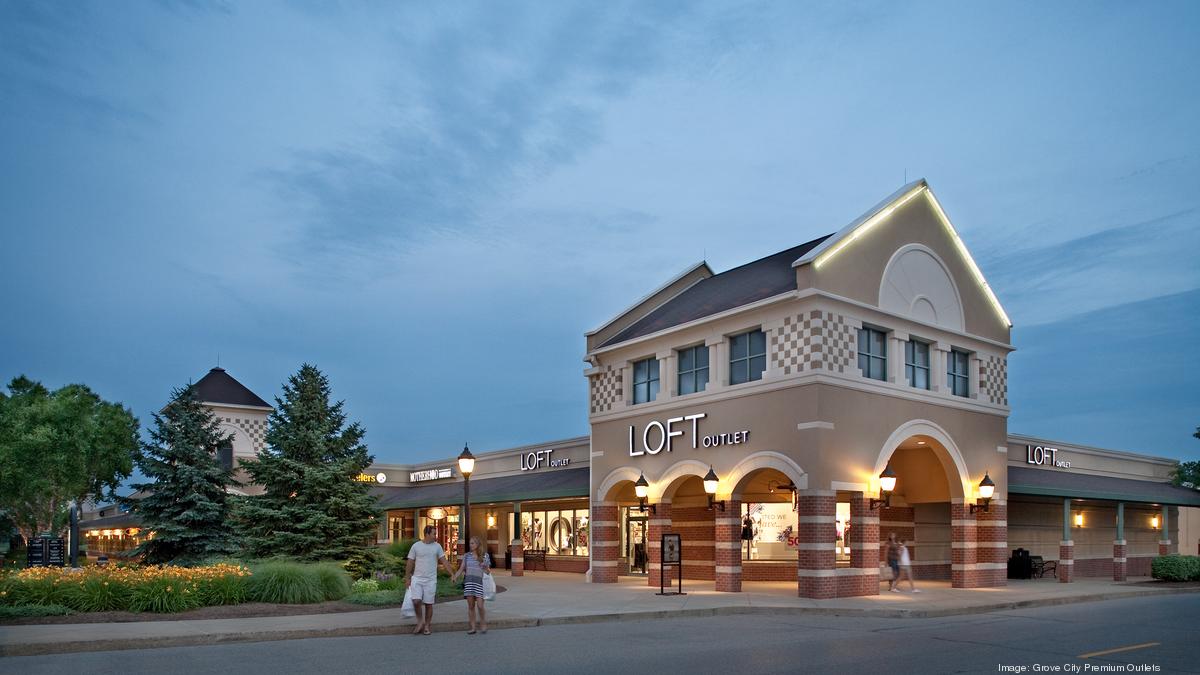 Steelers Pro Shop Carries Specialty Shops at Grove City Premium Outlets®, a  Simon Mall - Grove City, PA