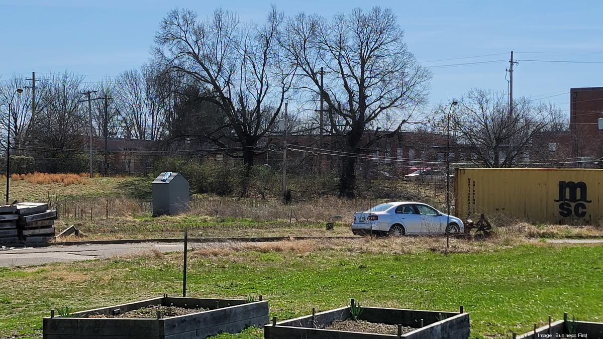 Metro council members host meeting about plans for the former Iroquois