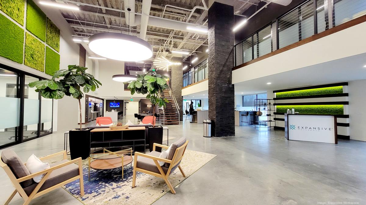 Coworking office company Expansive takes over Mayfair Collection space -  Milwaukee Business Journal