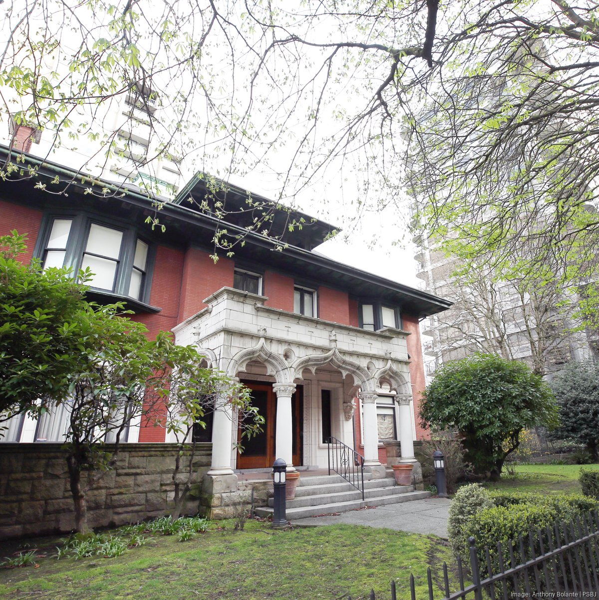 Seattle archdiocese strikes deal with Canadian developer who plans