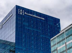 AllianceBernstein tower