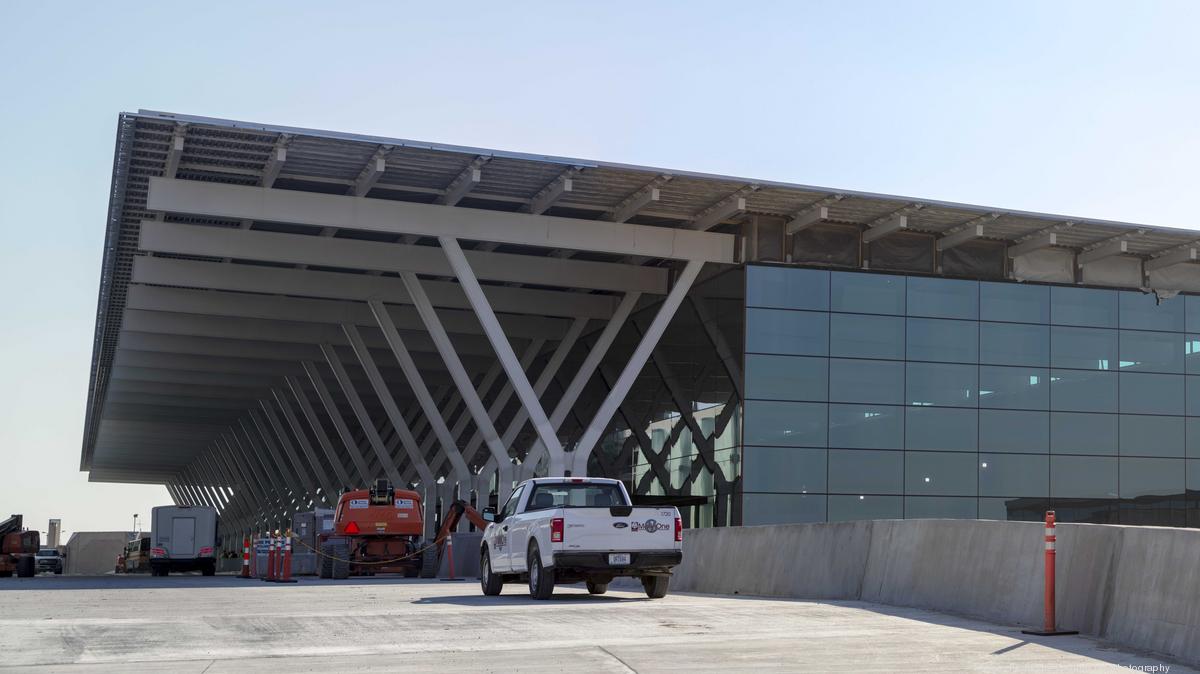 Kansas City (USA) International airport new terminal officially open today.  : r/lego