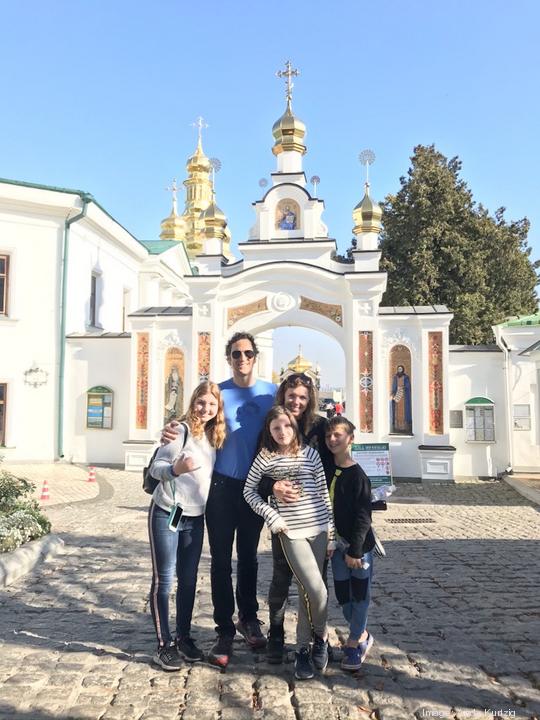 JustAnswer CEO Andy Kurtzig and his family in Ukraine 2019