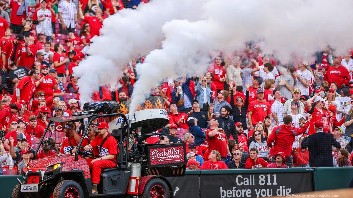 MLB Twitter says Cincinnati Reds deserve better as fans throng the streets  basking in the festivities of Opening Day