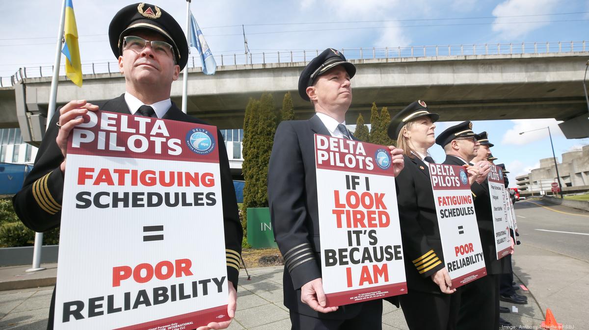 Delta Air Lines pilots vote to authorize strike Minneapolis / St