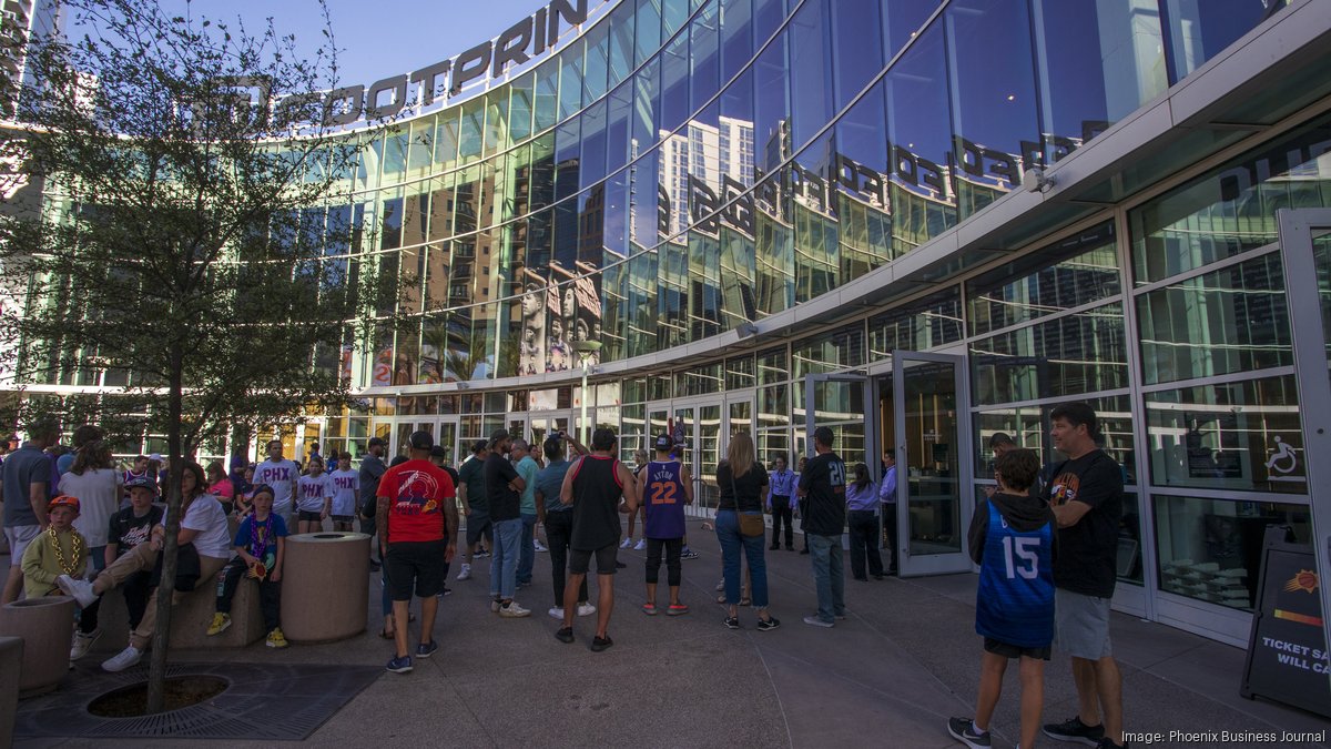 Phoenix Suns Fans Enjoy Scene Outside Footprint Center Despite Loss To ...