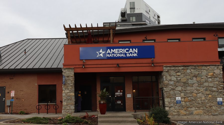 American National Bank recruits business bankers from Old National