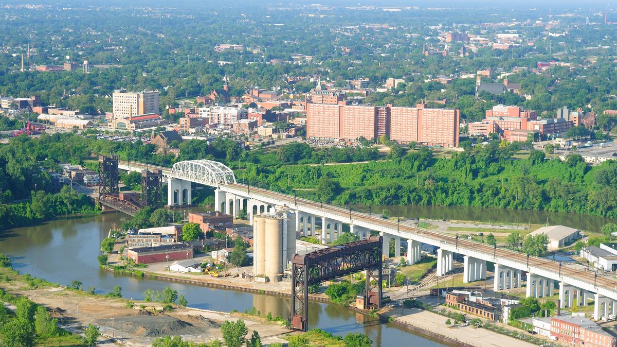 Forest City Shuffleboard owner buys neighboring building in Ohio City