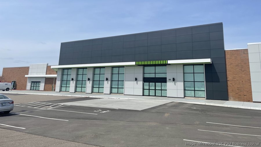 Amazon Fresh could join Wells Fargo redevelopment in Woodbury Minneapolis / St. Paul Business