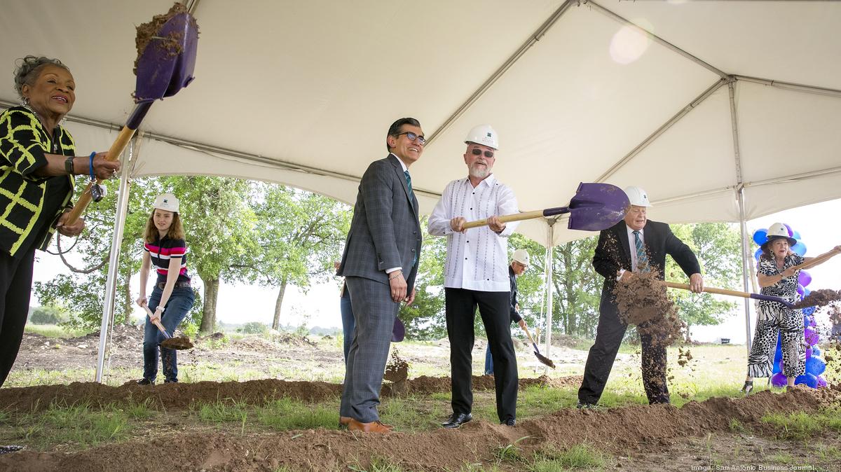 Alamo Colleges District and Northwest Vista College break ground on new