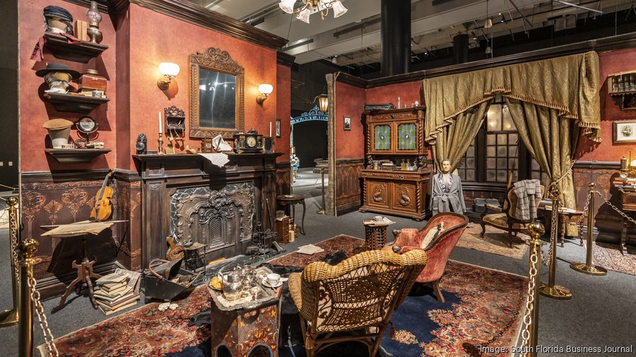 Sherlock Holmes Museum - The official home of Sherlock Holmes