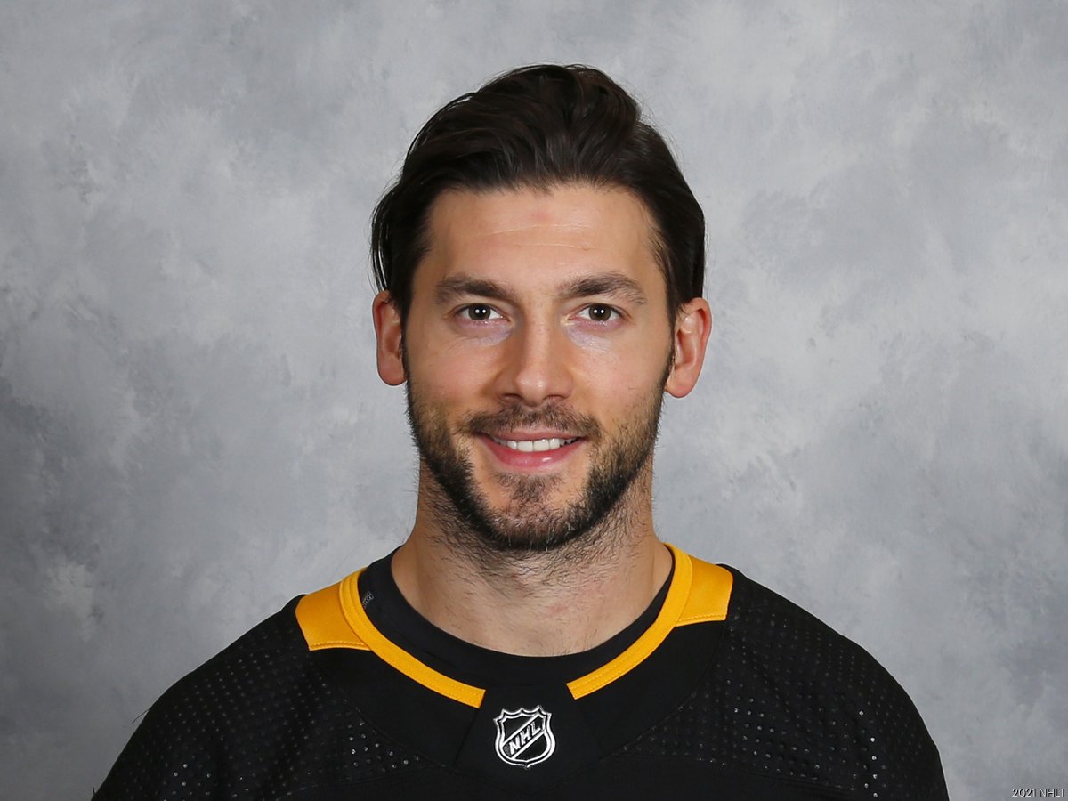 Penguins re-sign defenseman Kris Letang to 6-year contract extension