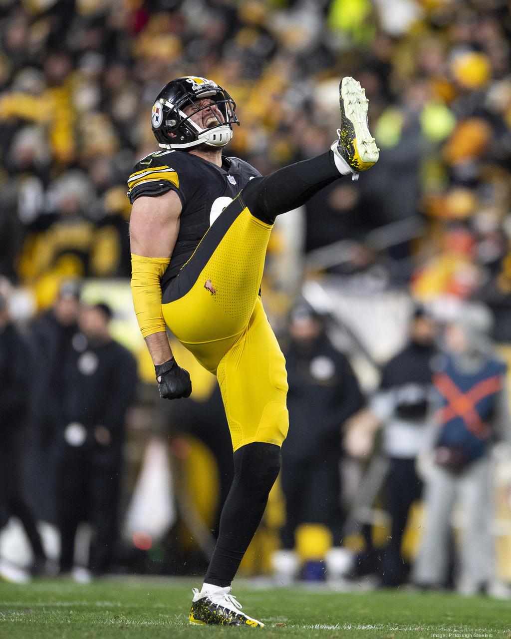 Pittsburgh Steelers sign edge defender T.J. Watt to a four-year