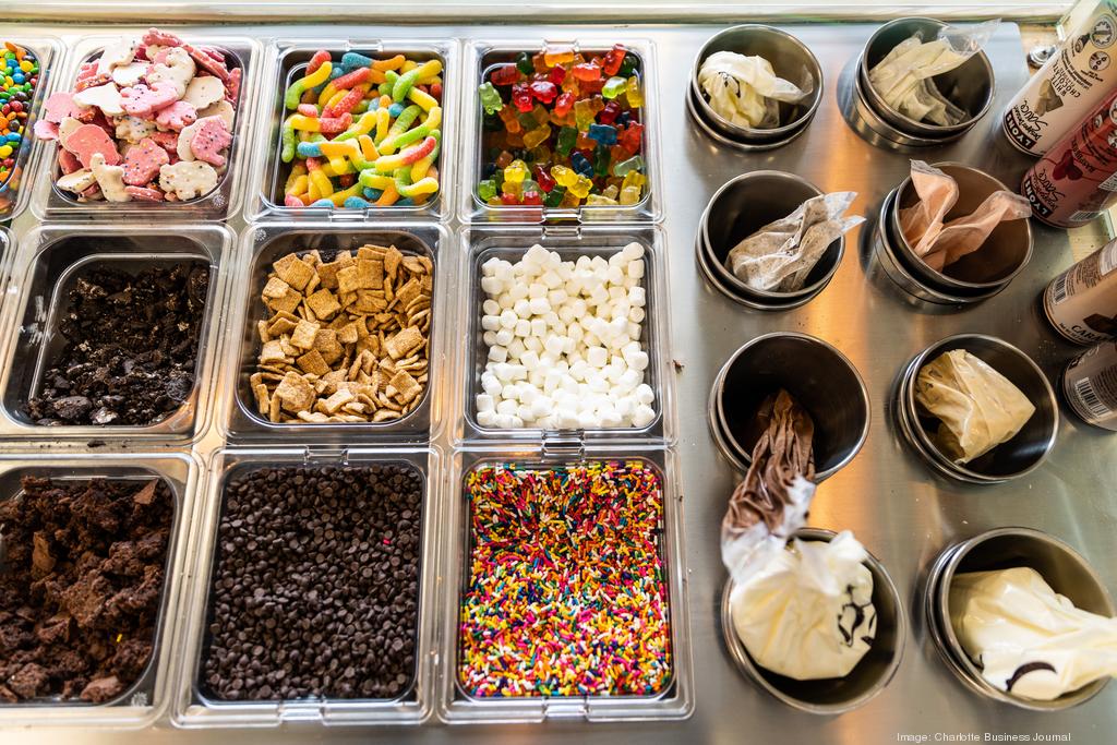 Frozen Yogurt Topping Bar Rail Station